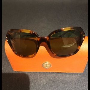 Tory Burch sunglasses NWOT